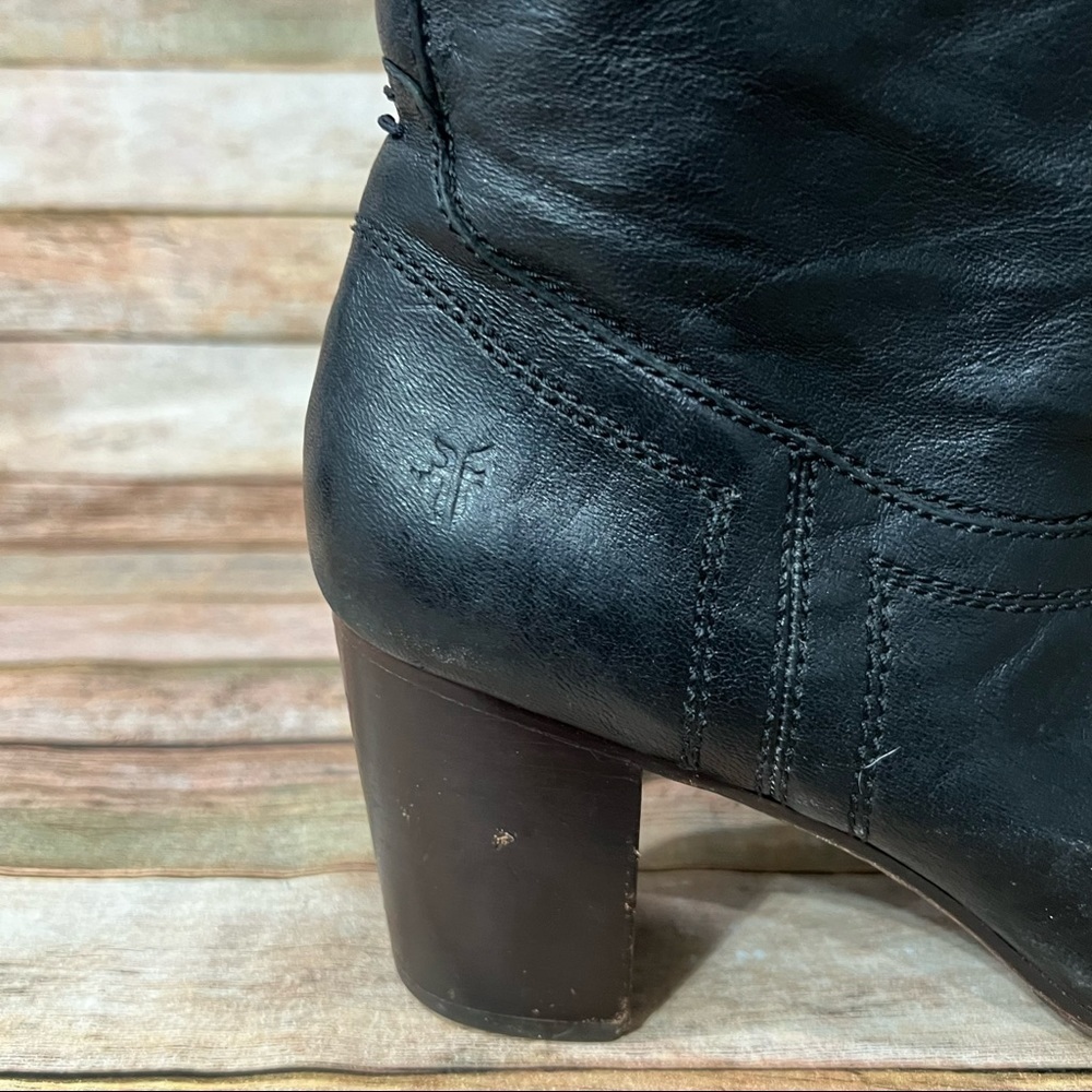 Frye Black Leather Carson Boots - Picture 4 of 10